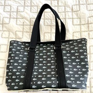 Classic Croco Logo Lacoste Handbag. Barely ever used. Great condition.
